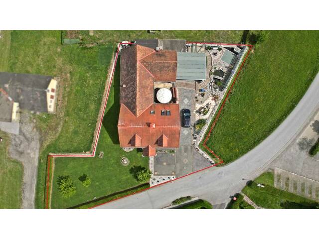 Immobilie in Fürstenfeld - Modernisiertes Haus mit Nebengebäude im Dreikanthof-Stil! Sonniger und ebener Eigengrund - Bild 1