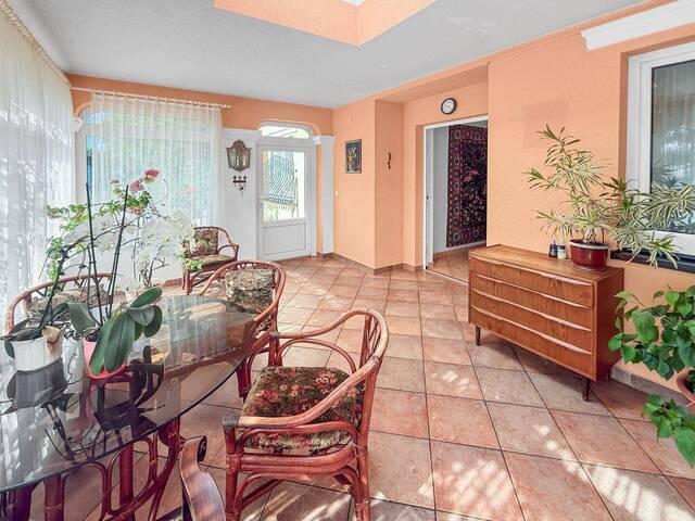 Immobilie in Eisenstadt - Mediterrane Toskana-Villa mit Nebengebäude und paradiesischem Garten in Bestlage von Eisenstadt - Bild 4