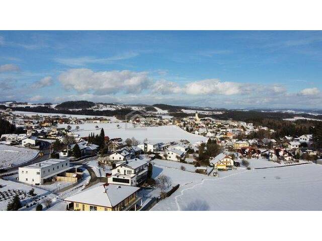 Immobilie in Altenberg bei Linz - Moderne Doppelhaushälfte mit atemberaubender Aussicht - Bild 0
