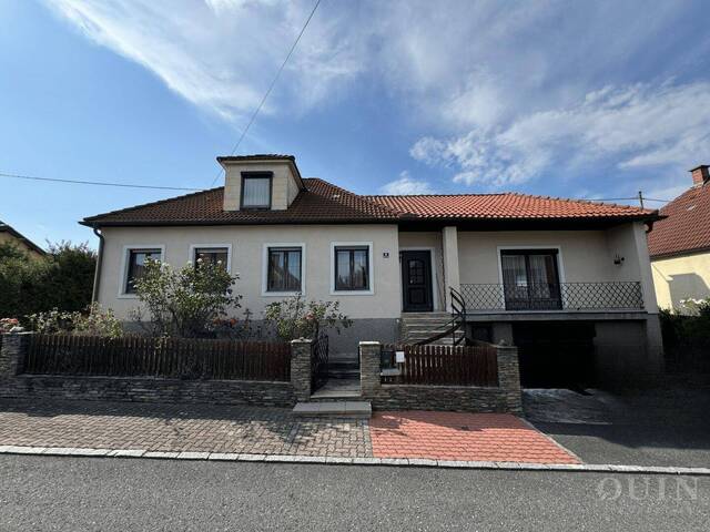 Immobilie in Bernstein - Traumhaftes Einfamilienhaus in Bernstein - Perfektes Zuhause zum Wohlfühlen! - Bild 0