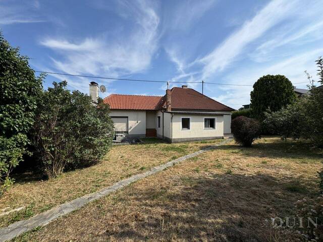 Immobilie in Bernstein - Traumhaftes Einfamilienhaus in Bernstein - Perfektes Zuhause zum Wohlfühlen! - Bild 2