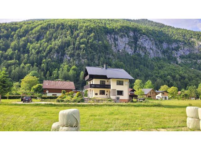 Immobilie in Obertraun - Großzügiges Einfamilienhaus mit 3 Wohnebenen – ideal für Familien oder Mehrgenerationen – in Obertraun - Bild 2