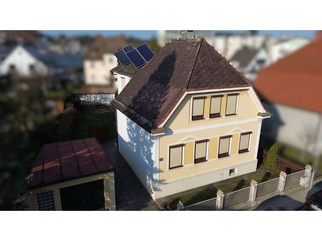 Immobilie in Amstetten - Einfamilienhaus im Zentrum von Amstetten - Bild 0