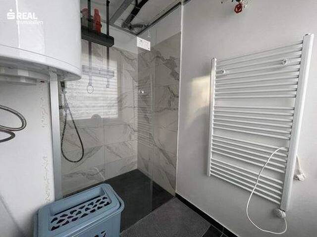 Immobilie in Grödig - Helle 3-Zimmer-Wohnung mit hochwertiger Einbauküche und Balkon - Bild 4