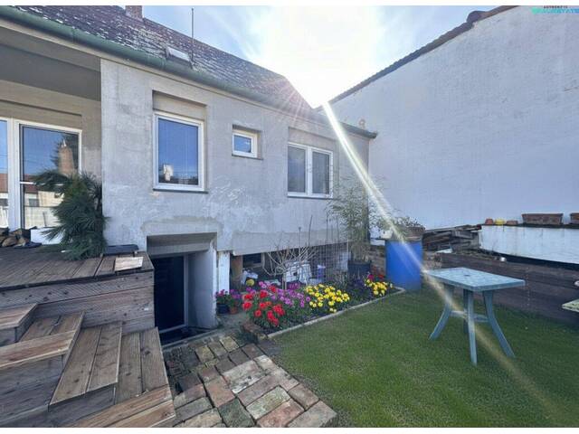 Immobilie in Ringelsdorf - Saniertes Einfamilienhaus mit Ausbauchance und Keller - bezugsfertig! - Bild 1