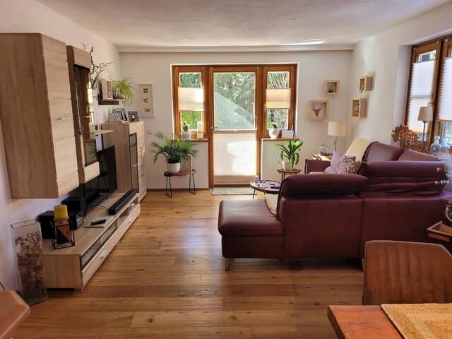 Immobilie in Faistenau - Charmante 4-Zimmer-Wohnung im Zentrum von Faistenau - Bild 1