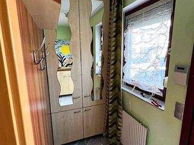 Immobilie in Gänserndorf - Traumhaftes Familienhaus / Eckreihenhaus mit großem Pool und Ausbaupotenzial in Gänserndorf Stadt Nähe S-Bahnhof - Bild 4