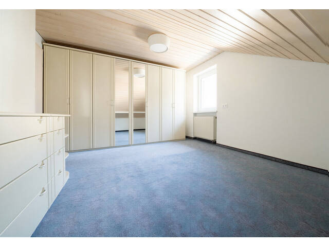 Immobilie in Thüringen - 2-Zimmer-Dachgeschoßwohnung mit wunderbarer Fernsicht - Bild 4