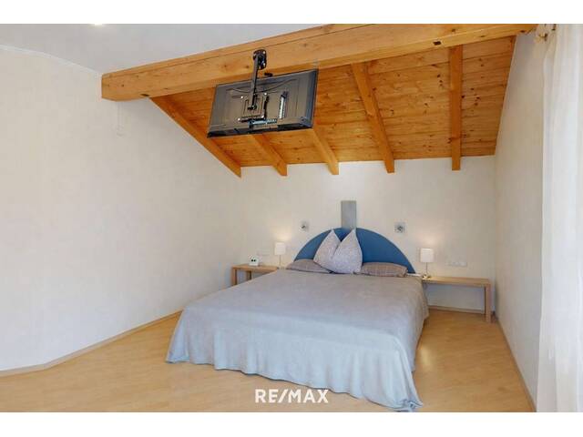 Immobilie in Prutz - Sonnenresidenz in Prutz - Einfamilienhaus in Bestlage mit idyllischem Teich! - Bild 2