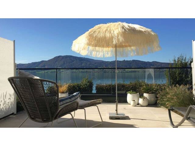 Immobilie in Weyregg am Attersee - Exklusive Ausstattung - traumhafter Seeblick - Badeplatz - Zweitwohnsitz-Widmung und Boje - kompletter kann eine Seeimmobilie nicht sein! - Bild 0