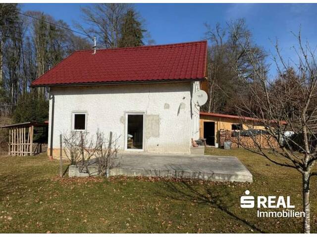 Immobilie in Gilgenberg am Weilhart - Ruhepol mitten im Grünen - Kleines Einfamilienhaus - Bild 0