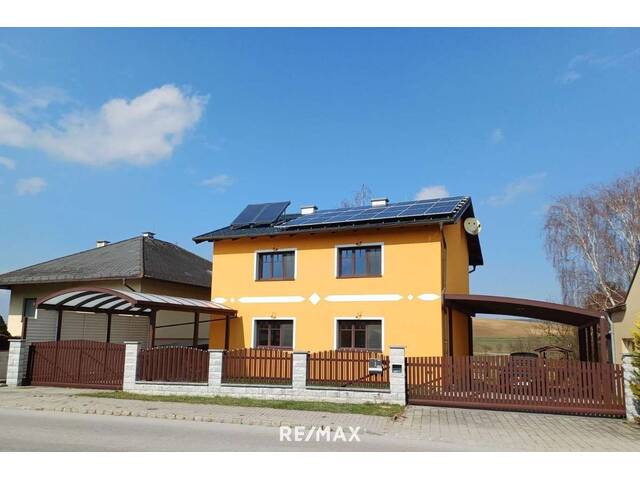 Immobilie in Gnadendorf - Gediegenes Stockhaus in grüner Umgebung - Bild 0