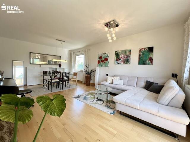 Immobilie in Stockerau - Grünblick inklusive - charmante Wohnung zum Wohlfühlen - Bild 0