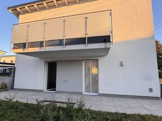 Immobilie in Strasshof an der Nordbahn - Exklusive Doppelhaushälfte mit Gartenidylle & moderner Architektur - in begehrter Lage Strasshof - Bild 1