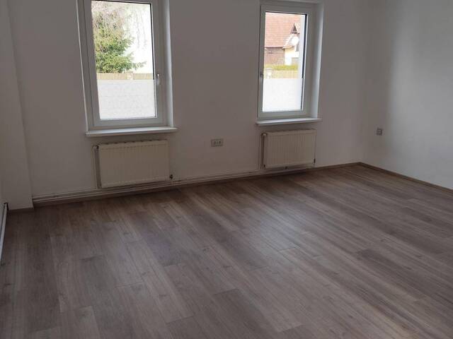 Immobilie in Winzendorf - Renoviertes Einfamilienhaus mit Garten und Terrasse in Winzendorf - Bild 4