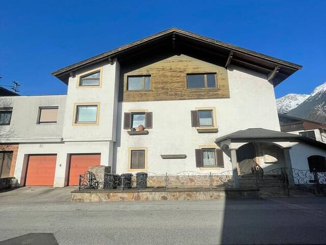 Immobilie in Rum - Renditeobjekt in Rum bei Innsbruck – Vollvermietetes Anlegerhaus mit Entwicklungspotenzial - Bild 1