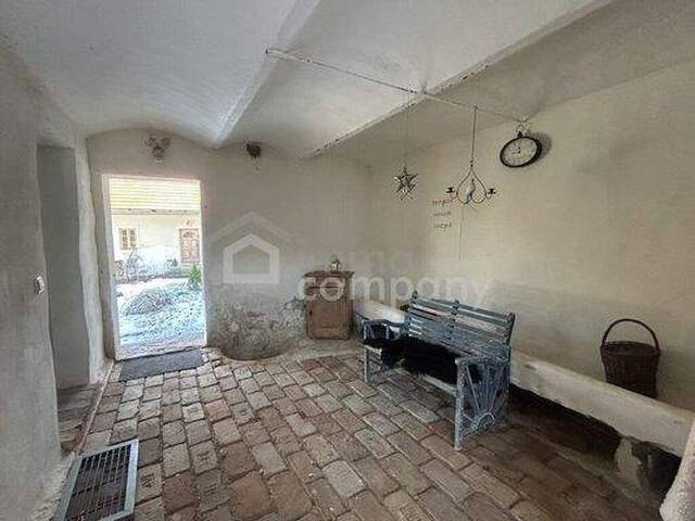 Immobilie in Minihof-Liebau - Historischer Dreiseithof mit schönen Gewölbedecken sucht neue Eigentümer - Bild 1