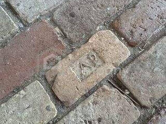 Immobilie in Minihof-Liebau - Historischer Dreiseithof mit schönen Gewölbedecken sucht neue Eigentümer - Bild 2