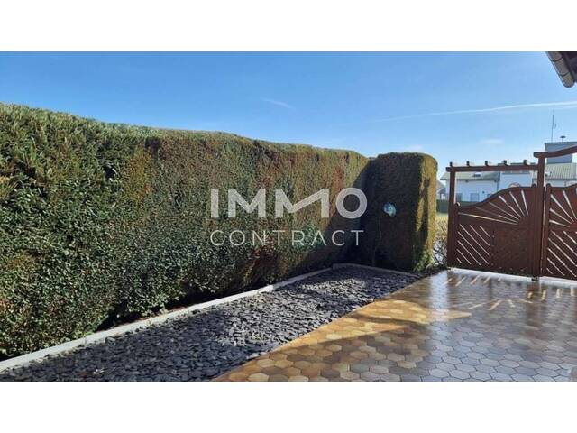 Immobilie in Viehdorf - Gepflegter Bungalow ca. 126m², 4 Zi., Terrasse, unterkellert, 2 Garagen in Viehdorf - Ihr neues Zuhause! - Bild 4