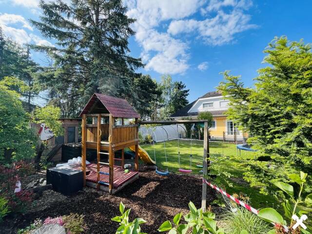 Immobilie in Steinabrückl - Ein Zuhause zum Verlieben - Familienidylle mit Pool und traumhaftem Garten - Bild 4