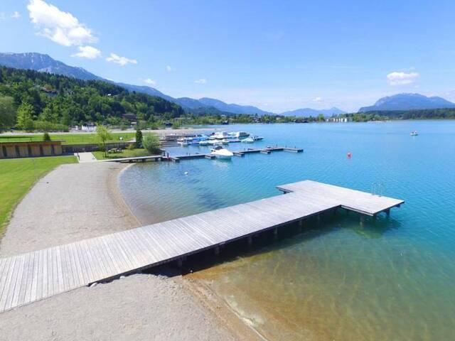 Immobilie in Faak am See - Faszinierende Seegartenresidenz mit weitläufigem Privatbadestrand am Faaker See - Bild 2