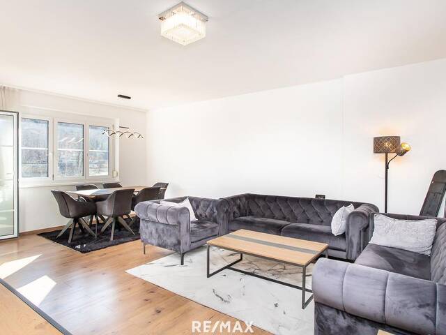 Immobilie in Bad Ischl - Modern sanierte 3-Zimmer-Eigentumswohnung mit sonniger Loggia und Flussblick - Bild 2