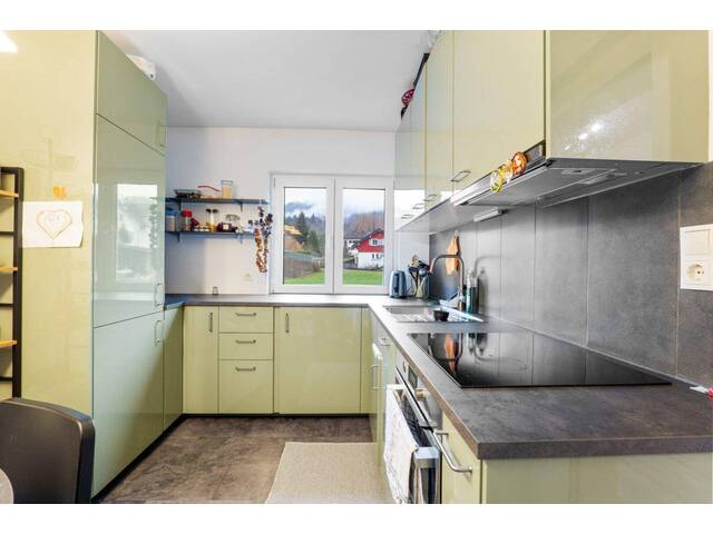 Immobilie in Kennelbach - Großzügiges 10-Zimmer-Haus in Kennelbach mit Terrasse, Garten und Balkon - Bild 4