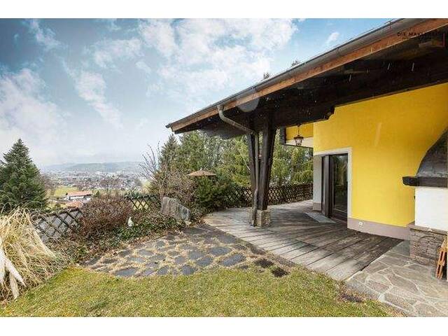 Immobilie in Wörgl - Großzügiges Einfamilienhaus mit Einliegerwohnung und traumhafter Aussicht über Wörgl - Bild 3