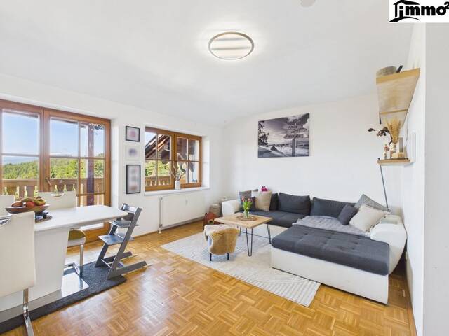 Immobilie in Pörtschach am Wörther See - 3-Zimmer-Balkonwohnung mit traumhaftem Panoramablick über dem Wörthersee in Pörtschach - Bild 2