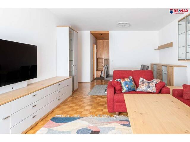 Immobilie in Puchenau - Familienglück in Puchenau: Sonnige Wohnung mit Platz für alle Bedürfnisse - Bild 2