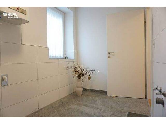 Immobilie in Oberndorf bei Salzburg - Neuwertige 2-Zimmer-Wohnung in Oberndorf bei Salzburg - Bild 4