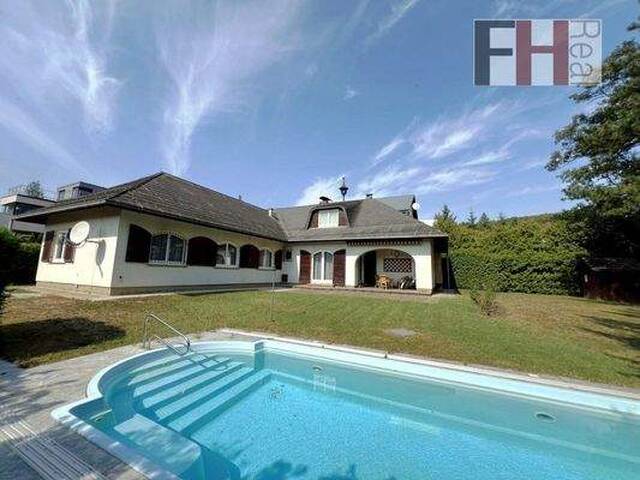 Immobilie in Gablitz - PROVISIONSFREI! Solider Bungalow mit viel Potenzial, perfekte Lage, guter Grundriss, großer Garten, schöner Pool! - Bild 1