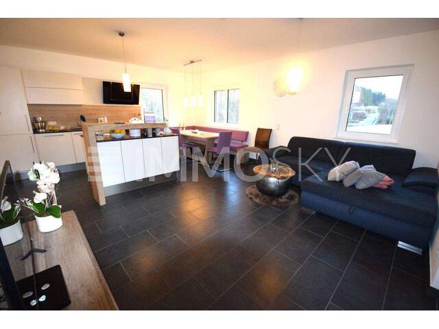 Immobilie in Schenkenfelden - Singlehit -Tiny-Haus auf 2000m² Grundstück - Bild 2