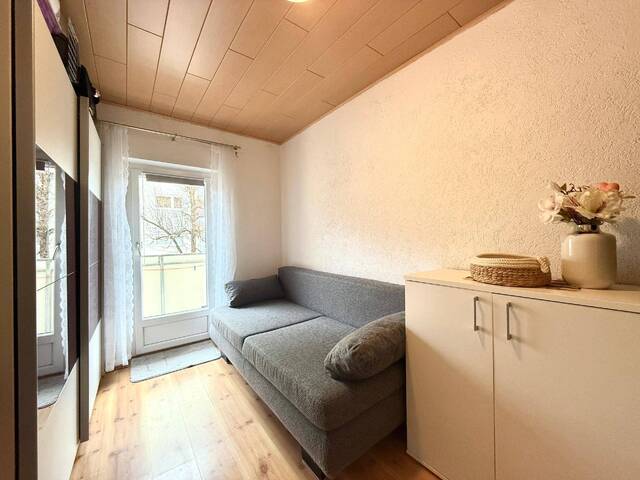 Immobilie in Liezen - Wohnen direkt am Hauptplatz – Charmante 62 m² Wohnung mit Balkon im Herzen von Liezen - Bild 3