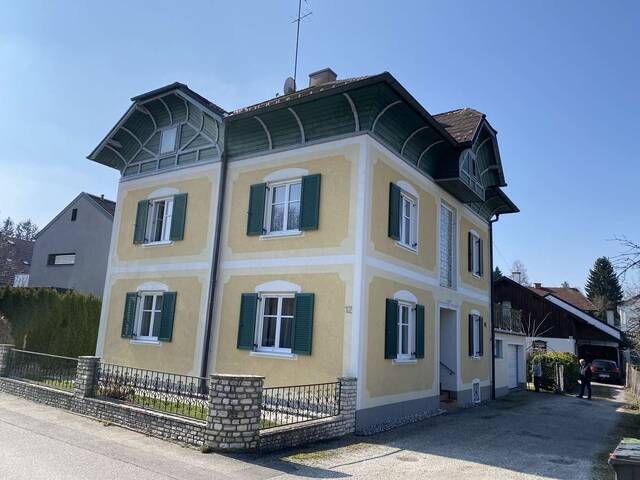 Immobilie in Aurolzmünster - Charmantes Wohnhaus mit Garage und Gartenhütte - Gepflegt & voller Potenzial - Bild 4