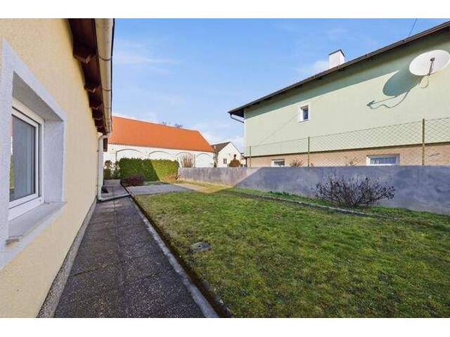 Immobilie in Stetteldorf am Wagram - Liebevoll gepflegtes Einfamilienhaus - Stetteldorf am Wagram - Bild 3