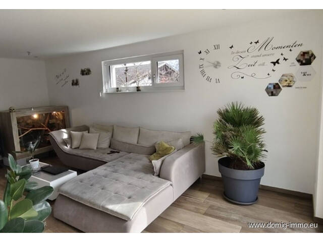 Immobilie in Nenzing - Wohnen auf höchstem Niveau – Neuwertiges Traumhaus mit kleinem Badeteich in Bestlage von Nenzing - Bild 2