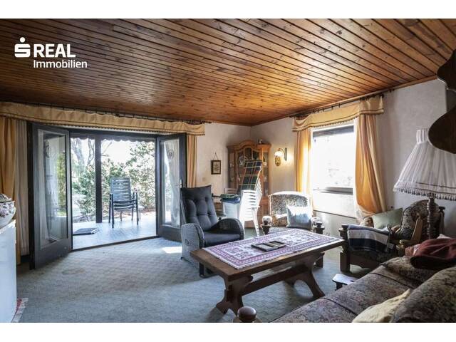 Immobilie in Trausdorf an der Wulka - Gemütlicher Ferienbungalow mit feinen Details - 51m² plus überdachte Terrasse, Carport und gepflegtem Garten! - Bild 1