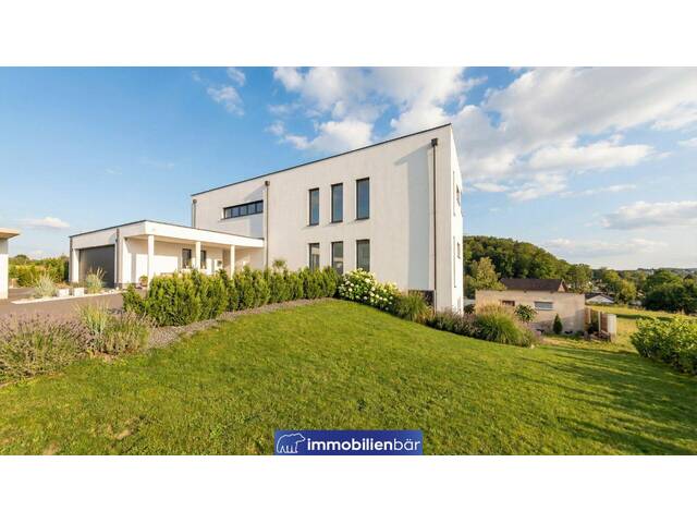 Immobilie in Zell an der Pram - EINTRETEN UND WOHLFÜHLEN MIT AUSBLICK. DIE VILLA MARIE HEISST SIE HERZLICH WILLKOMMEN. - Bild 0