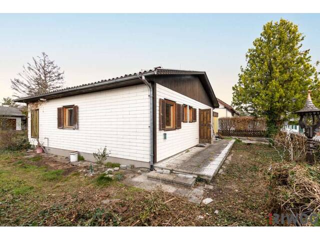 Immobilie in Matzendorf - LEBEN WIE DAMALS - ENTZÜCKENDES WEEKENDHAUS II VIEL POTENZIAL II SCHÖNER GARTEN II GARAGE II RUHIGE SIEDLUNGSLAGE II NÄHE FELIXDORF - Bild 3