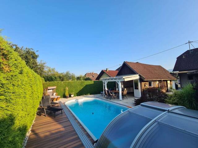 Immobilie in Tainach - Einfamilienhaus mit Pool und Nebengebäuden in ruhiger Siedlungslage - Bild 0