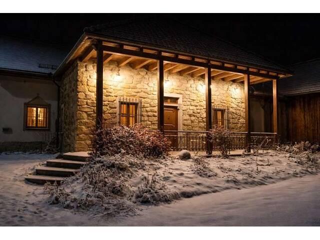 Immobilie in Langschlag - Großzügiger Vierkanthof mit 6,3 ha Grund in ruhiger Ortsrandlage - Bild 2