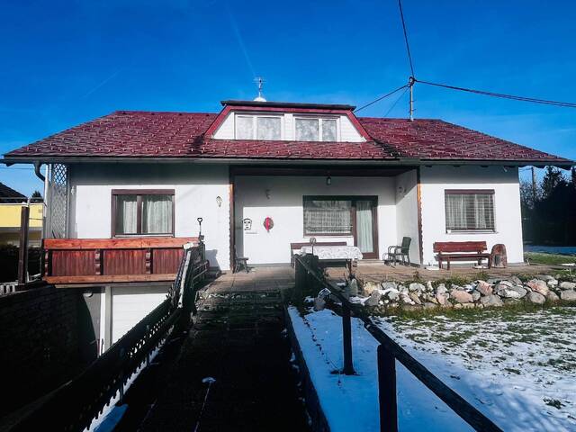 Immobilie in Oberweis - ROHDIAMANT MIT WEITBLICK - GROSSZÜGIGES EINFAMILIENHAUS MIT AUSBAUPOTENZIAL IN LAAKIRCHEN / OBERWEIS - Bild 1