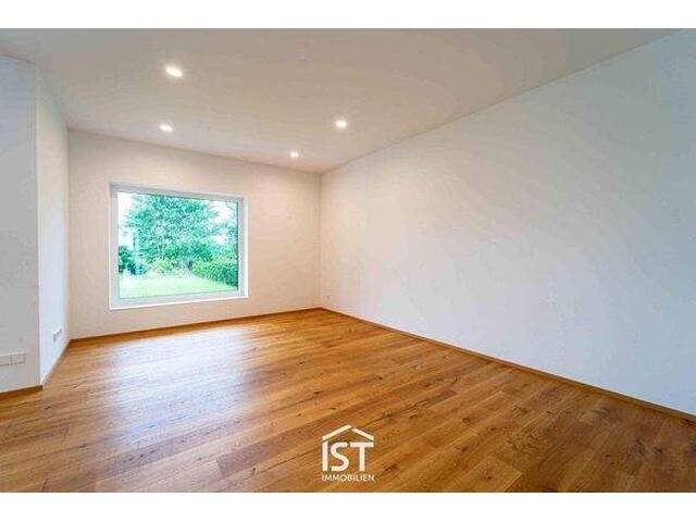 Immobilie in Kirchheim im Innkreis - Kirchheim im Innkreis - Stilvolle Doppelhaus-Hälfte im Grünen zur Miete - Bild 3