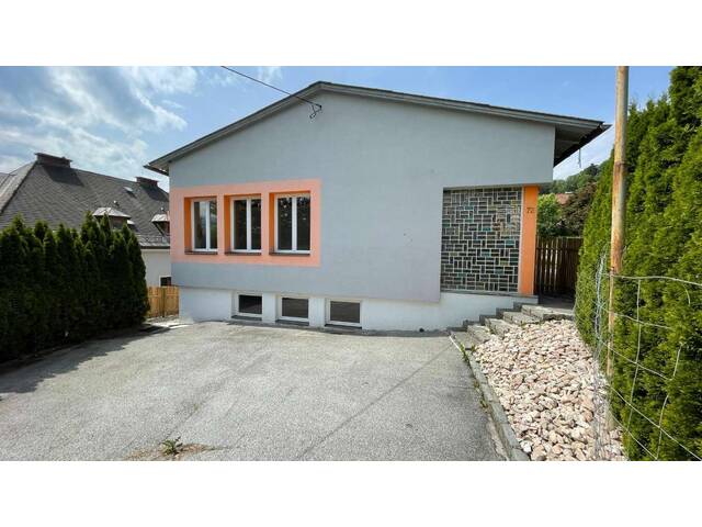 Immobilie in Ferndorf - Ausbaufähiges Wohn-/ oder Geschäftshaus in guter zentraler Lage - Bild 3