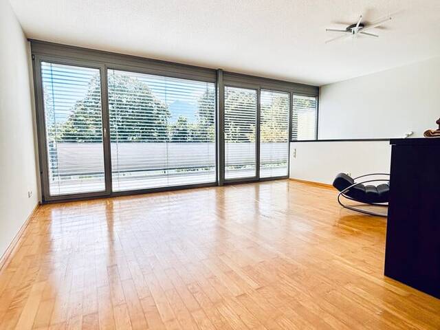 Immobilie in Göfis - Privatverkauf in Göfis, tolle Wohnung mit Reihenhauscharakter, eigenem Garten und großer Terrasse in toller Hanglage - Bild 1