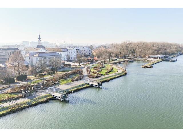 Immobilie in Tulln an der Donau - EXKLUSIVES WOHNEN AM DONAUUFER IN BESTLAGE VON TULLN - WINTERGARTEN - GARAGE - RUHELAGE - Bild 3