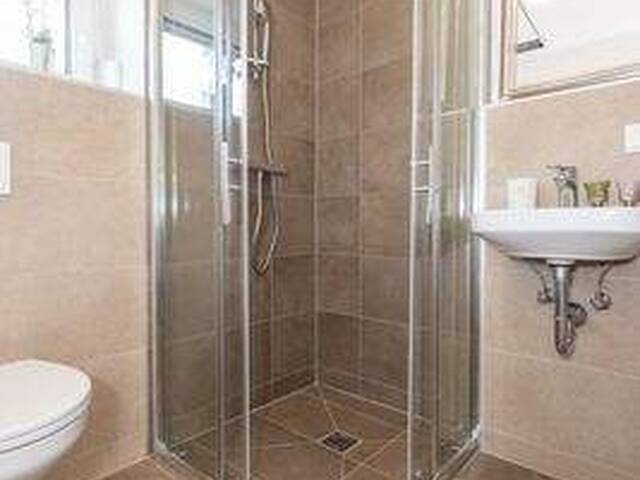 Immobilie in Margarethen am Moos - LEISTBARES FAMILIENHAUS NÄHE WIEN - Bild 4