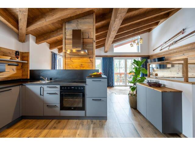 Immobilie in Turrach - Luxuriöses Doppelhaushälfte mit 5 Zimmern und Garten direkt an der Skipiste - Bild 3