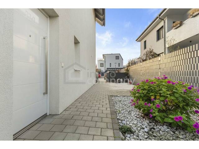 Immobilie in Himberg - Lässige 7-Zimmer-Doppelhaushälfte in Himberg zu verkaufen! - Bild 4